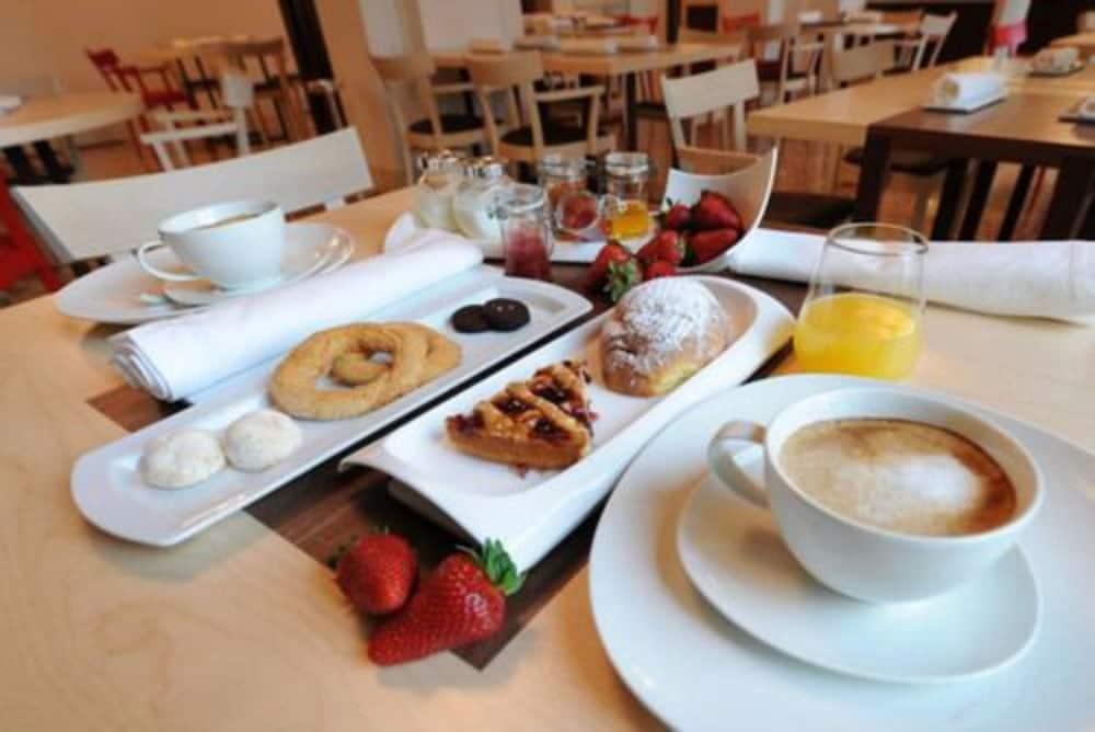 Hotel The Ziba &
