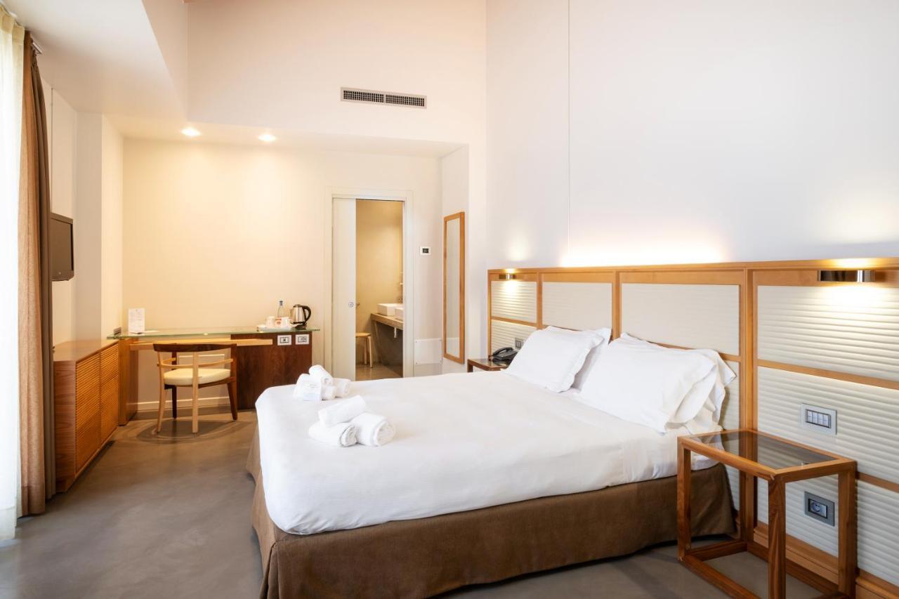 The Ziba & 4* Peschiera del Garda