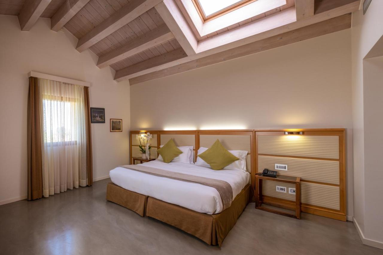 The Ziba & Hotel Peschiera del Garda
